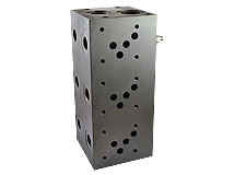 Mehrfachanschlussplatte mit Druckbegrenzungsventil