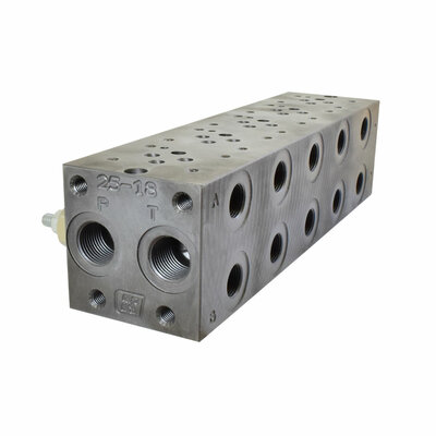 Mehrfachanschlussplatte mit Druckbegrenzungsventil, NG 6, 5 Sektionen