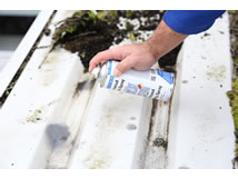 WEICON Universal Dicht-Spray grau Anwendung